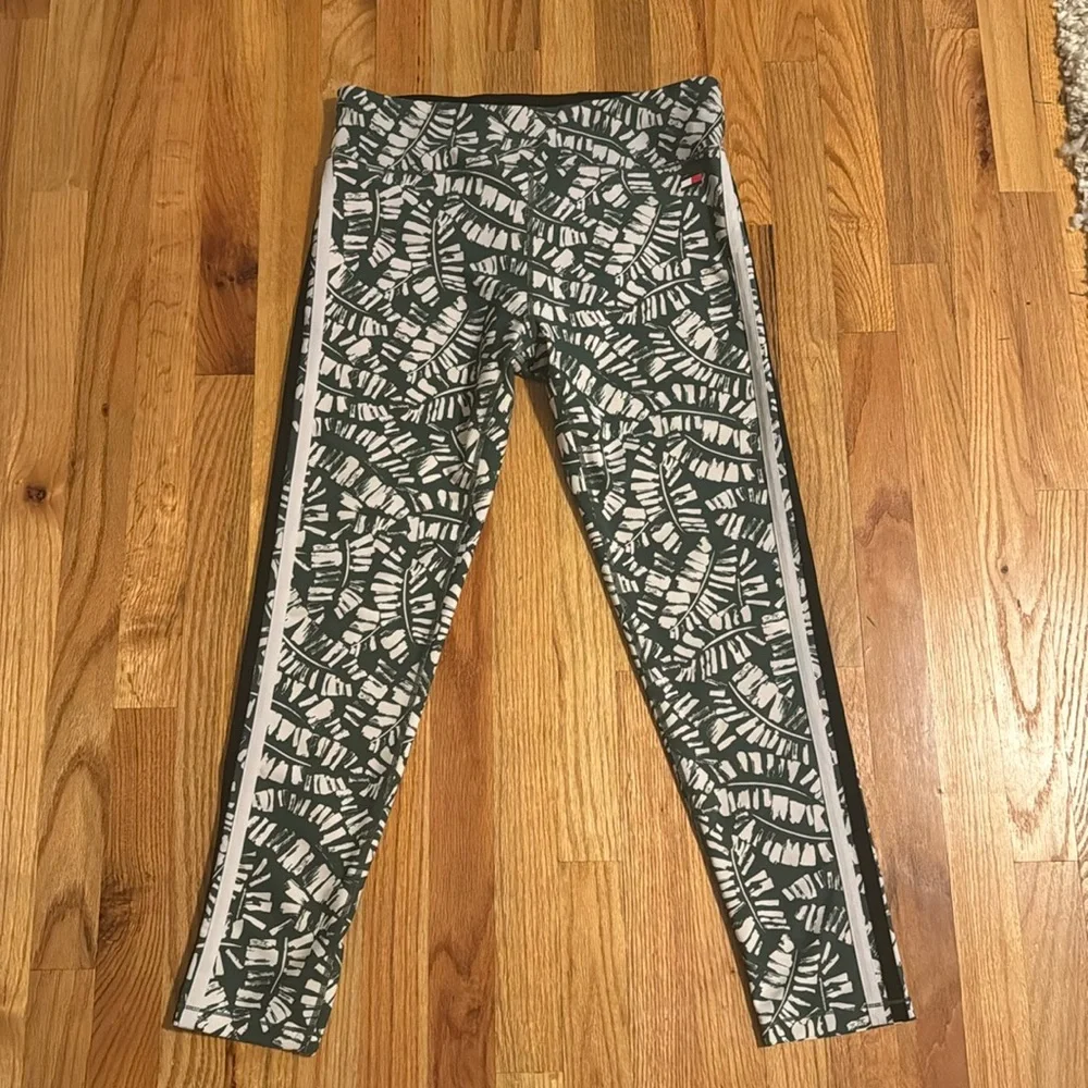 Tommy Hilfiger Sport Palm Print High Rise Compression Leggings - Picture 3 of 8